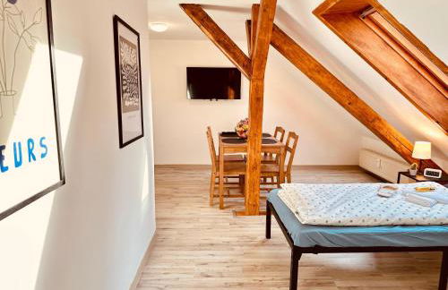 Apartment im Zentrum - Nähe Restaurant & Waschsalon - WLAN, Parkplatz, Bad & mehr - Foto 5