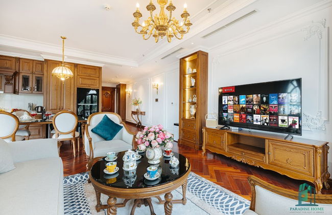 Luxe Paradise Suites Hotel - Photo 42