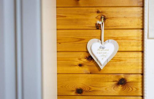 Rural Log Cabin in Snowdonia near Coed y Brenin by Seren Short Stays - Foto 19