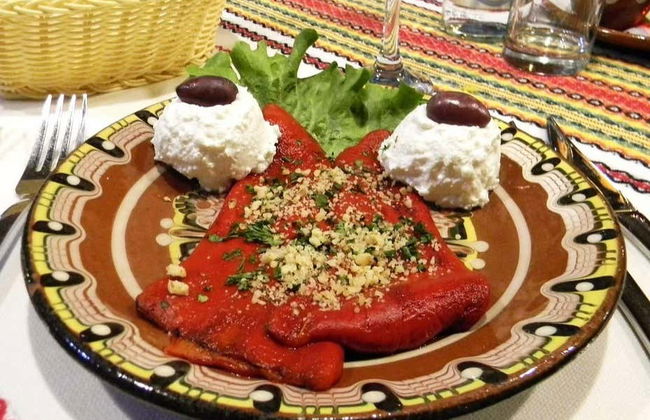 Tour serale privato di Sofia con cena - Foto 2