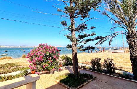 Lazaro Beach House - Foto 27