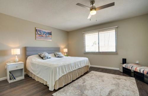 Golfers Oasis! 55 and Sun City West Retreat with Pool - Foto 16