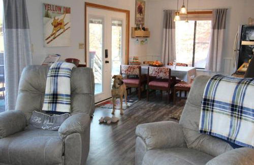 Cozy Cabin Walkable to Beech Mt Resort - Foto 1