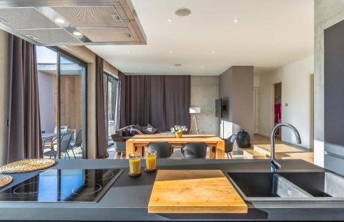 Gorgeous Home In Katuni With Wifi - Foto 23