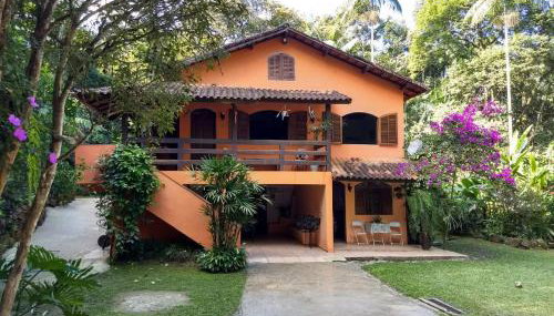 Casa em penedo com cachoeira - Foto 3