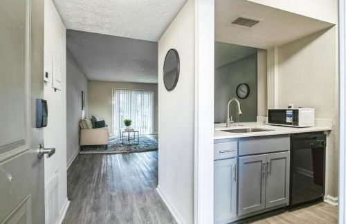 Halsten at Vinings 2515 Comfy 1 Bed 1 Bath - Foto 12