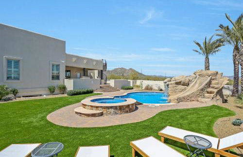 Luxury Estate, Sleeps 24, Sonoran by HomeStakes Stays - Foto 36