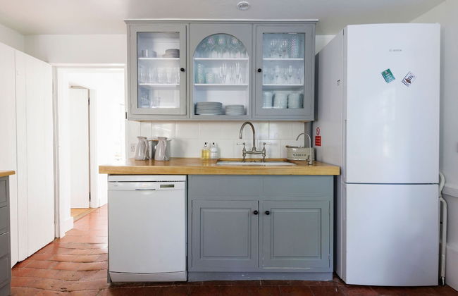 Enchanting 4BD Cottage Lodge Nr Eartham Wood - Foto 10