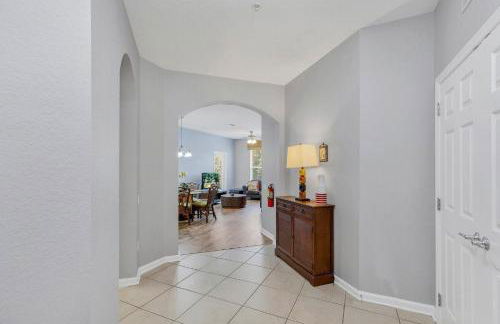 Newly Updated Condo, Near Conv. Center - Photo 45