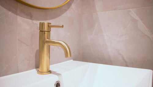 Clarence Suites - Photo 5