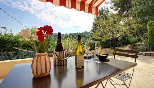 Un havre de paix au cœur de Mougins - Photo 1, Garden view