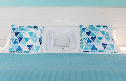 Scenic Home with Panoramic Sea & Mountain Views in São Vicente - Foto 9