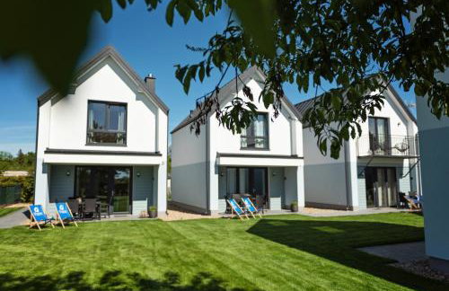 Siedlisko na wydmach, sauna,podgrzewane jacuzzi,domki klimatyzowane,starlink internet,parking - Photo 27