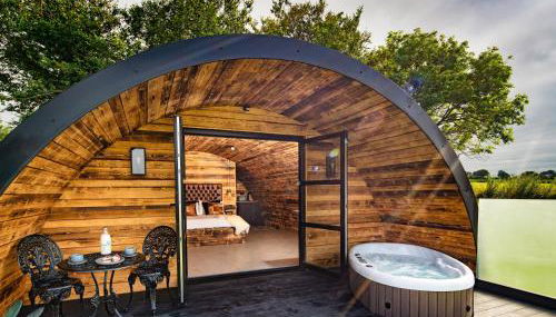 The Piglet Pod - Photo 3