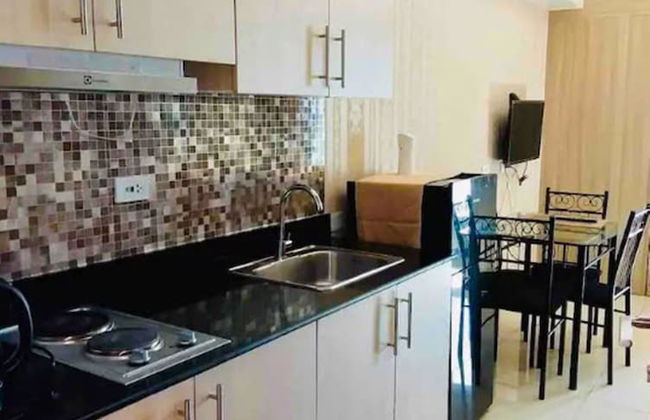 Breeze Residences by Ridged - Photo 9