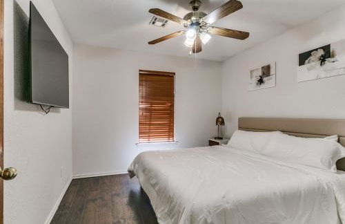 Sleek 4BR OKC Stay by StayLage - Photo 46