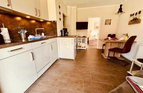 SEGELund - Zeit für uns- ruhige und sonnige Ferienwohnung mit Terrasse und Garten nahe Strand und Ostsee - Foto 9