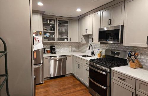 Classy Old Town Getaway 3-BR in Perfect Location - Foto 3