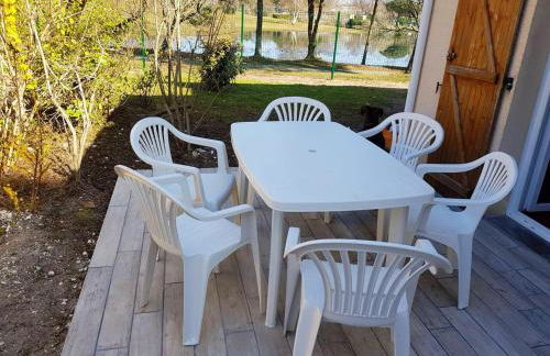 Maison confortable à Hourtin 33 m² avec terrasse - Foto 2