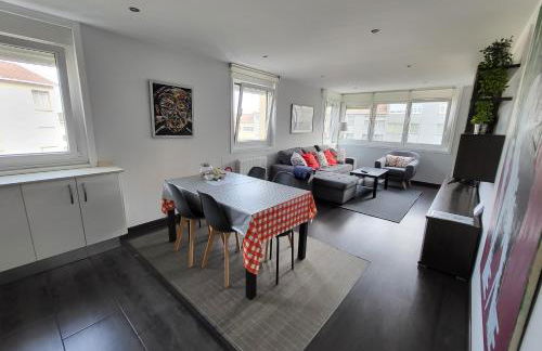 A 50 metros del Paseo Marítimo - Foto 13