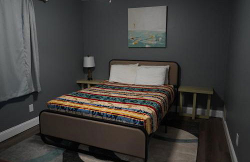 Stylish 4BR Prime Location Close to All! - Foto 18