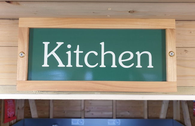 6m Emperor Tent, Near Whitby, With log Burner - Foto 14