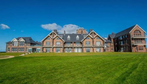 Stunning Sea View Two Bed Two Bathroom Apartment - Foto 2