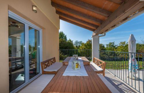 Villa Antonia, a beautiful pool villa in a large 1900 sqm garden - Foto 7