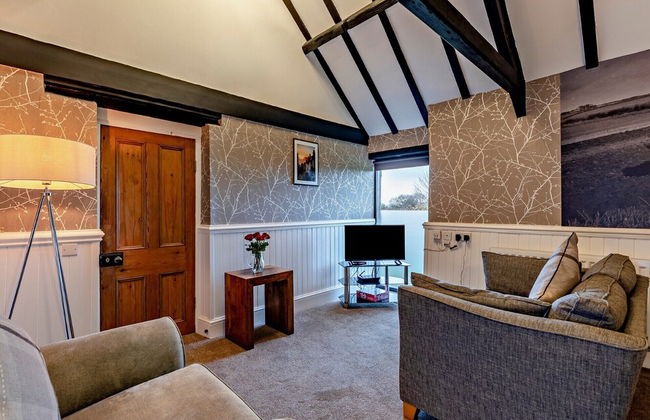 Dale View Cottages - Photo 21