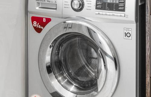 Stylish 3 Bedroom House - Pool & Tennis Table - Garden - Off Street Parking 782S - Foto 31