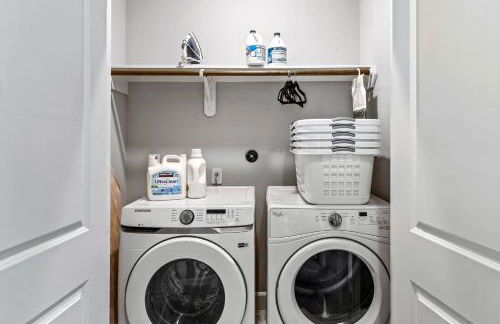 Spacious 3BR/BBQ/Yard/9 min to Downtown & Med Ctr - Foto 54