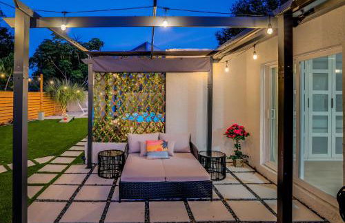 Cozy Clearwater Getaway Beach, Spa, and Luxury - Photo 2