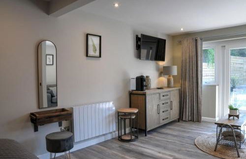 Luxury Suite - Samson in Beverley with patio and private parking - Photo 5