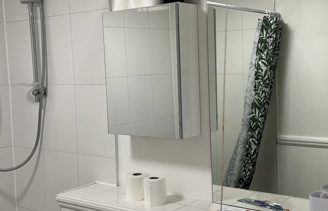 Impeccable 2-bed Apartment in Erith - Foto 8