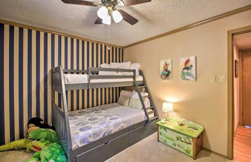 Mount Ida Condo with Balcony and Resort Amenities - Foto 12