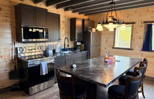 Glacier Mirador-A Fortress overlooking the Rockies Part of the Glacier Ridge Vacation Rentals - Foto 8