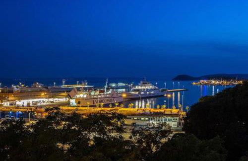 Sunset Oasis “VELLY” 1BR w/ Sea View & Parking - Foto 55