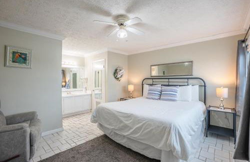 Sweet Retreat by Sand Seeker Vacations - Photo 42