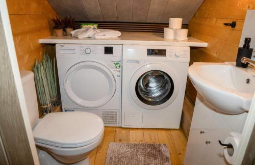 Holiday Home Small Vegas- JACUZZI AND GARTEN FOR EXCLUSIVE USE - Foto 16