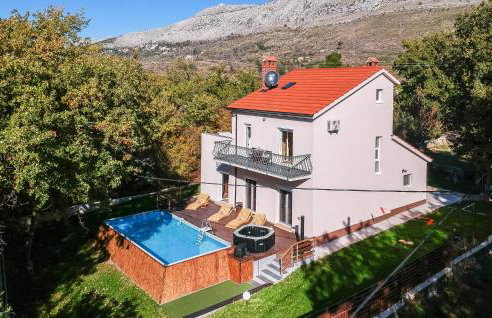 3 Bedroom Awesome Home In Srinjine - Photo 1