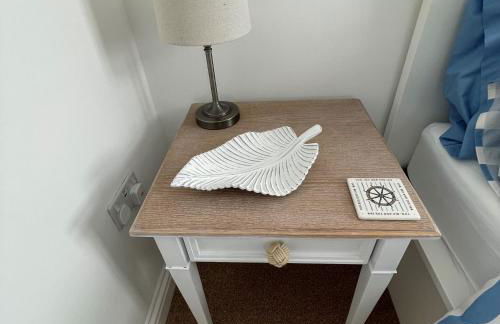 Swanage Bay Coastal Apartment - Photo 6