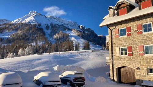 Renoviertes Apartment mit Terrasse an der Piste mit kostenlosen WiFi - Foto 1