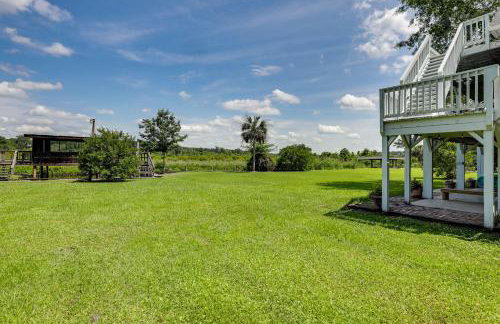 Spacious Riverfront Cottage with Dock in Green Pond! - Foto 33