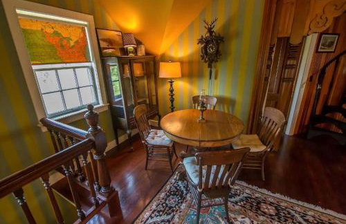 Gorgeous Historical Accommodation with Delicious Breakfast near Aurora, New York - Foto 2