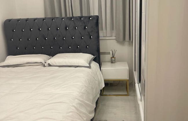 Deptford - 1 Bed - 1 Bathroom - Parking - Foto 1