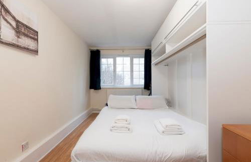 Spacious 3-Bed Home Woolwich O2 Crossrail - Pass the Keys - Foto 25