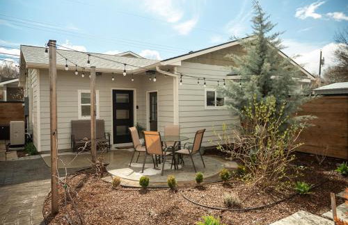 Downtown Boise Sunset Ave Romantic Private Suite - Photo 32