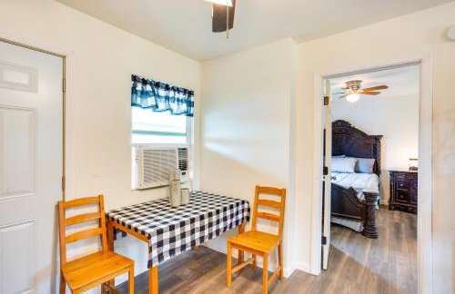 Thackerville Getaway with Porch - Near WinStar! - Foto 10