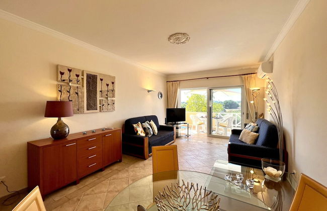 Albufeira Valley 1 With Pool by Homing - Photo 13