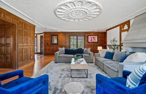 Unique Estate 5 Bedrooms Fire Pit Sleeps 10 - Foto 6